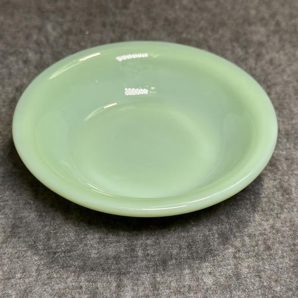 JADEITE Fire King Anchor Hocking 4 1/2" BERRY BOWL Excellent‎ Lot Of 4 - Picture 11 of 13